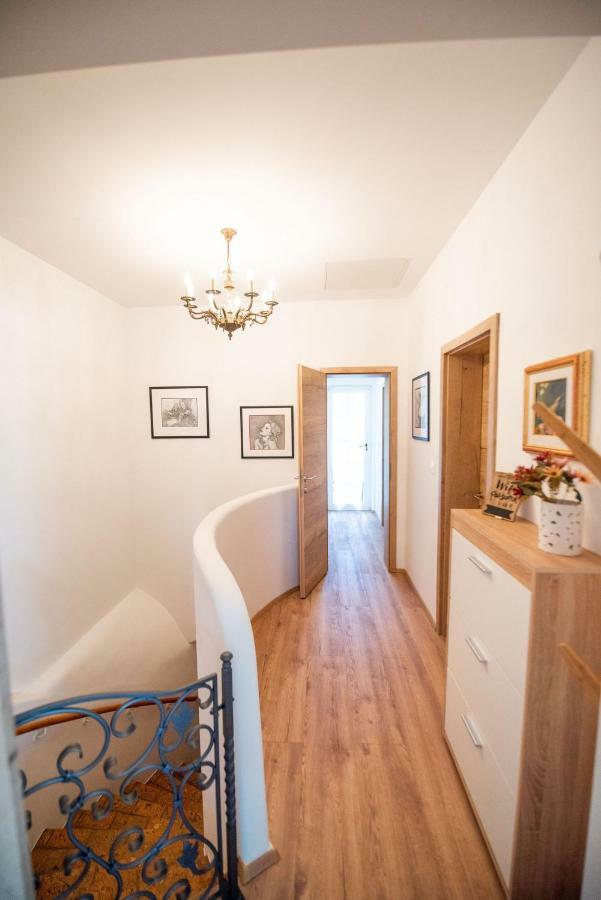Apartmaji Urska Laško Eksteriør bilde